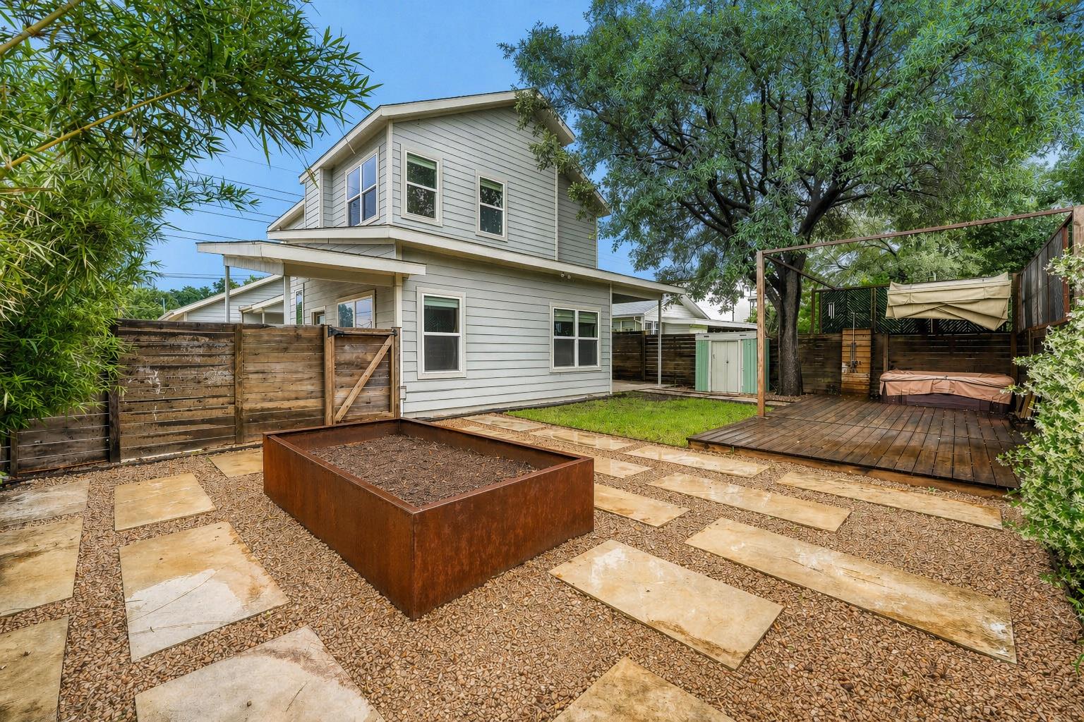 1134 Chicon St # B, Austin, TX 78702
