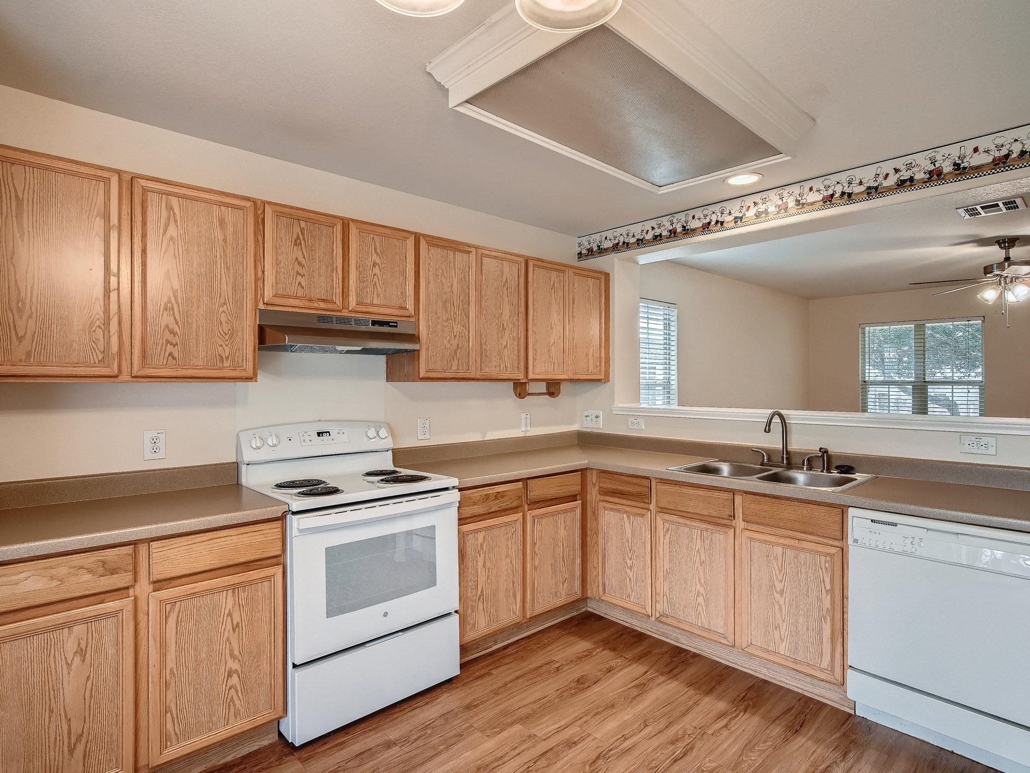 2002 Nogales Trl, Austin, TX 78744