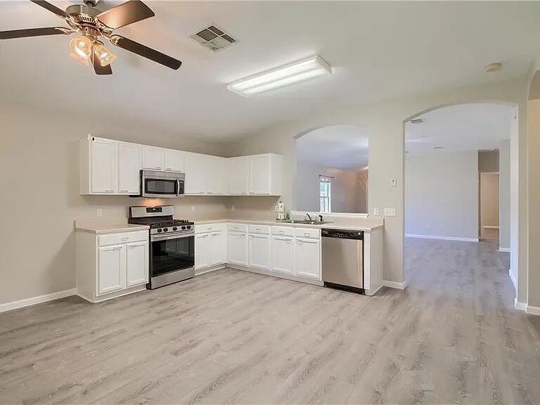 244 San Felipe Dr, Kyle, TX 78640