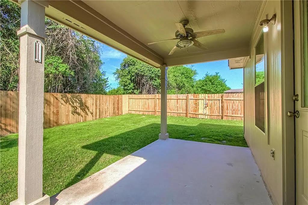 244 San Felipe Dr, Kyle, TX 78640