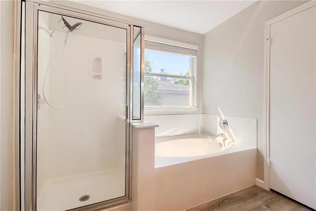 244 San Felipe Dr, Kyle, TX 78640