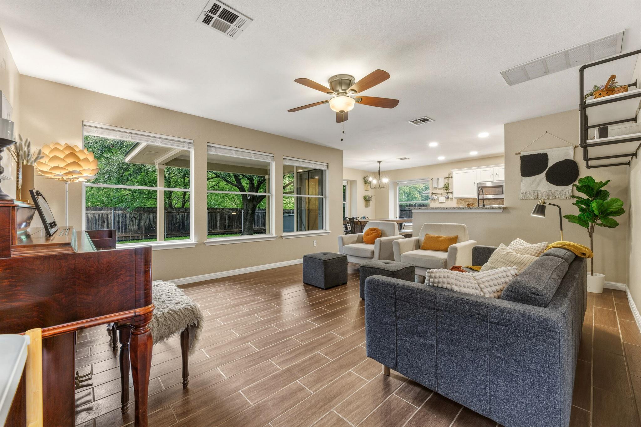 1888 Wallin Loop, Round Rock, TX 78664