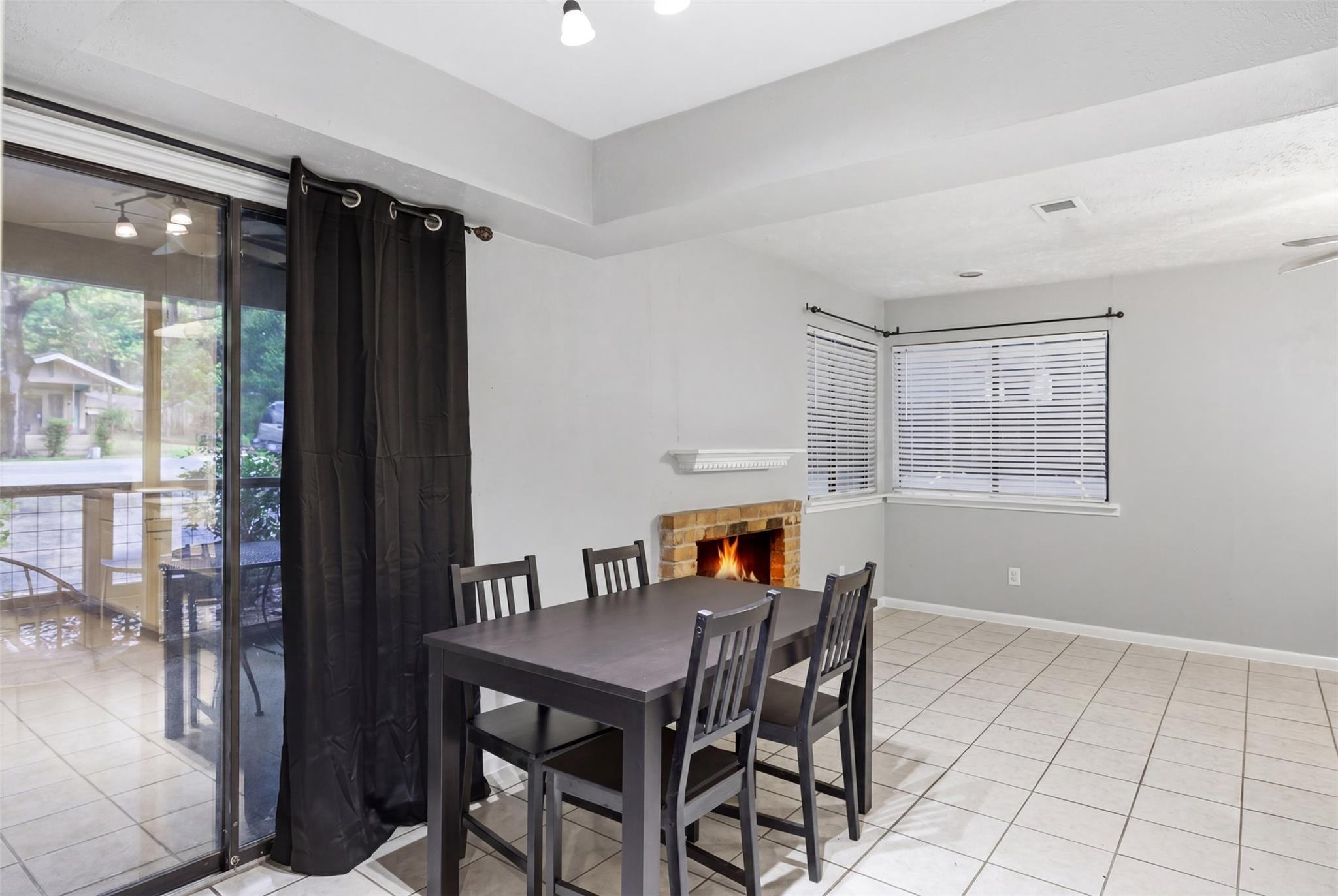 421 W San Antonio St # A2, San Marcos, TX 78666