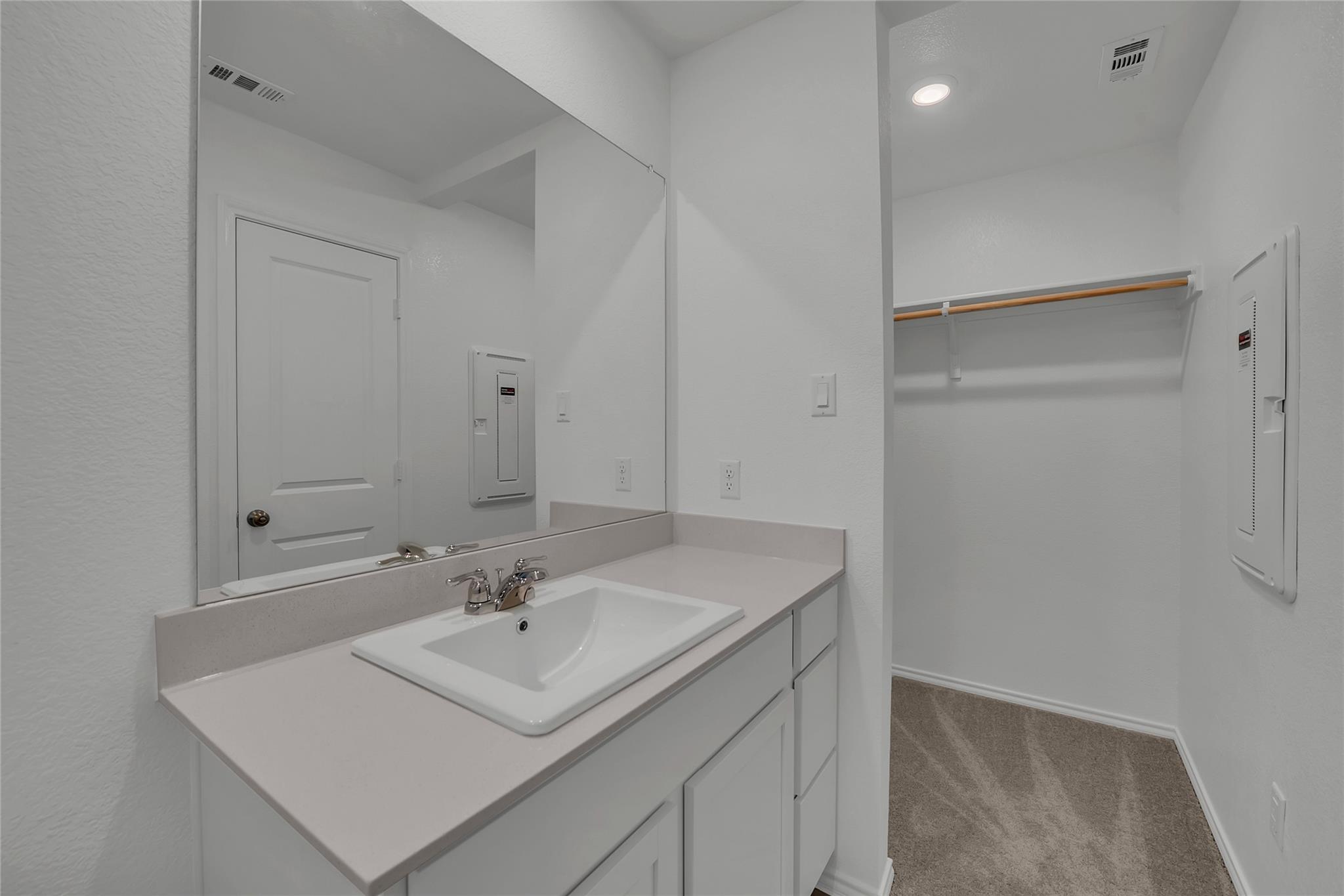 309 Marty Allen Loop, Jarrell, TX 76537