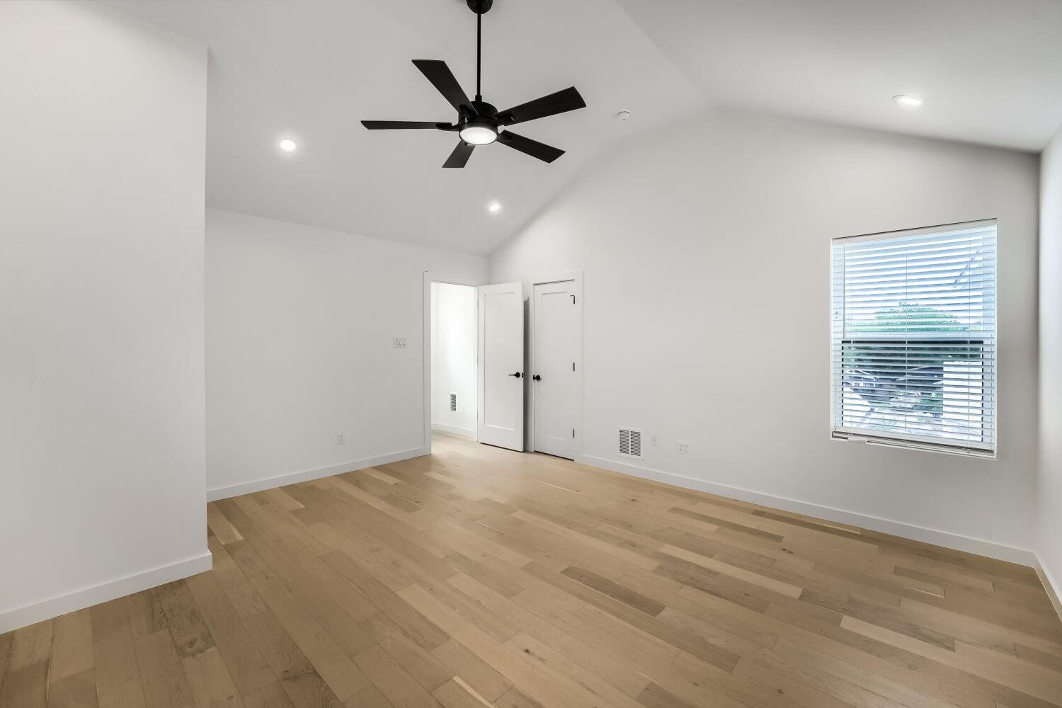 3204 Overcup Oak Dr # B, Austin, TX 78704