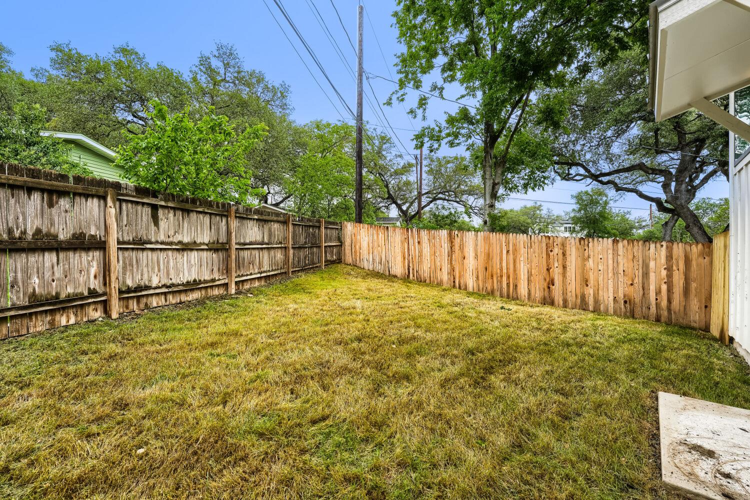 3204 Overcup Oak Dr # B, Austin, TX 78704