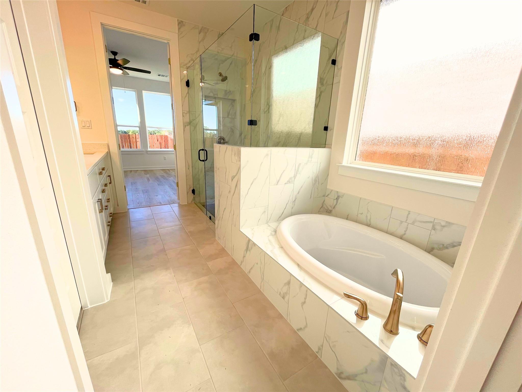 401 Darley Oak Dr, Dripping Springs, TX 78620