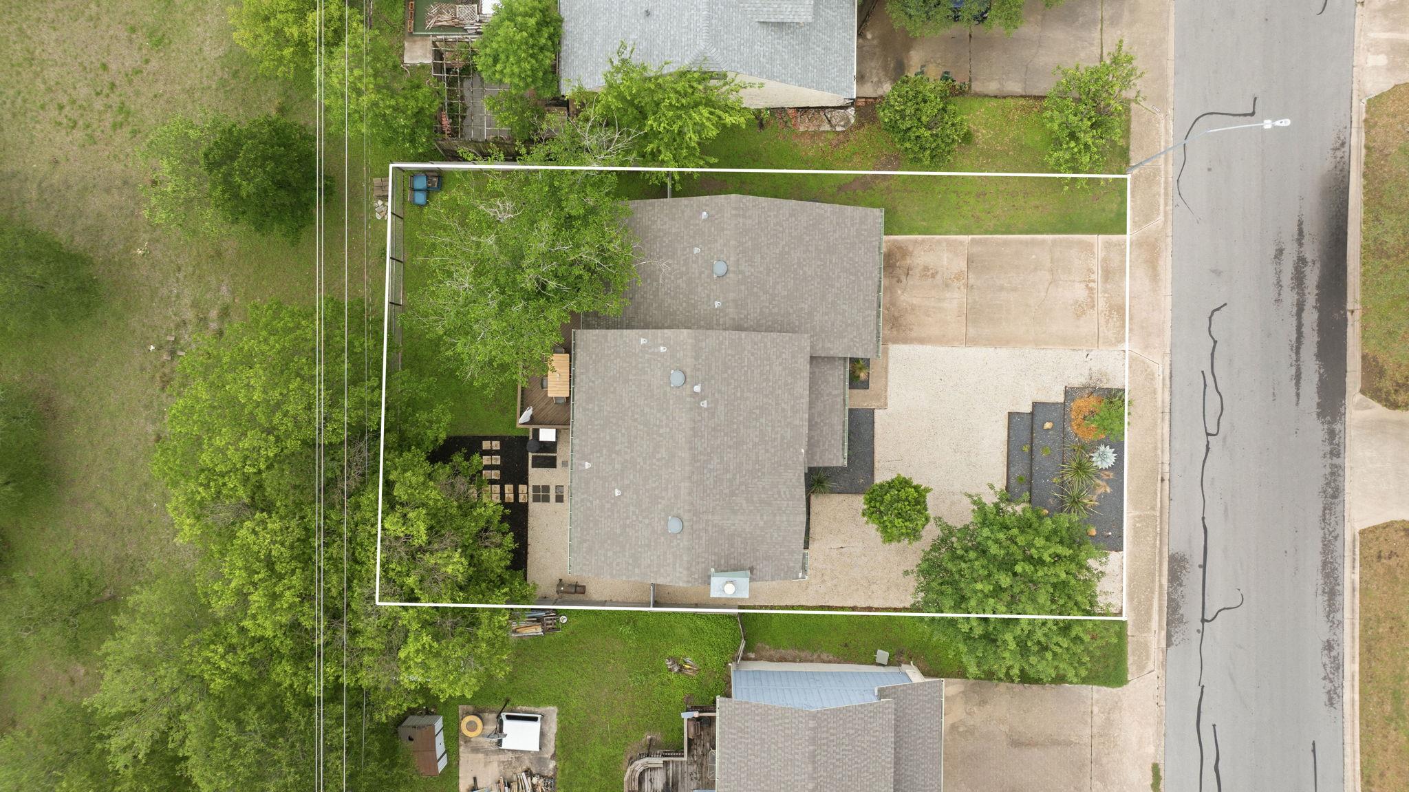 12029 Lincolnshire Dr, Austin, TX 78758