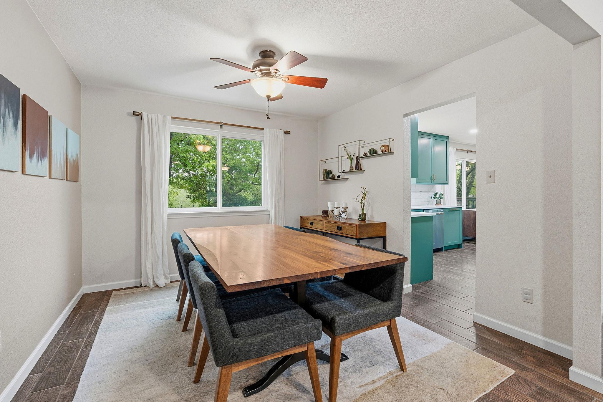 12029 Lincolnshire Dr, Austin, TX 78758