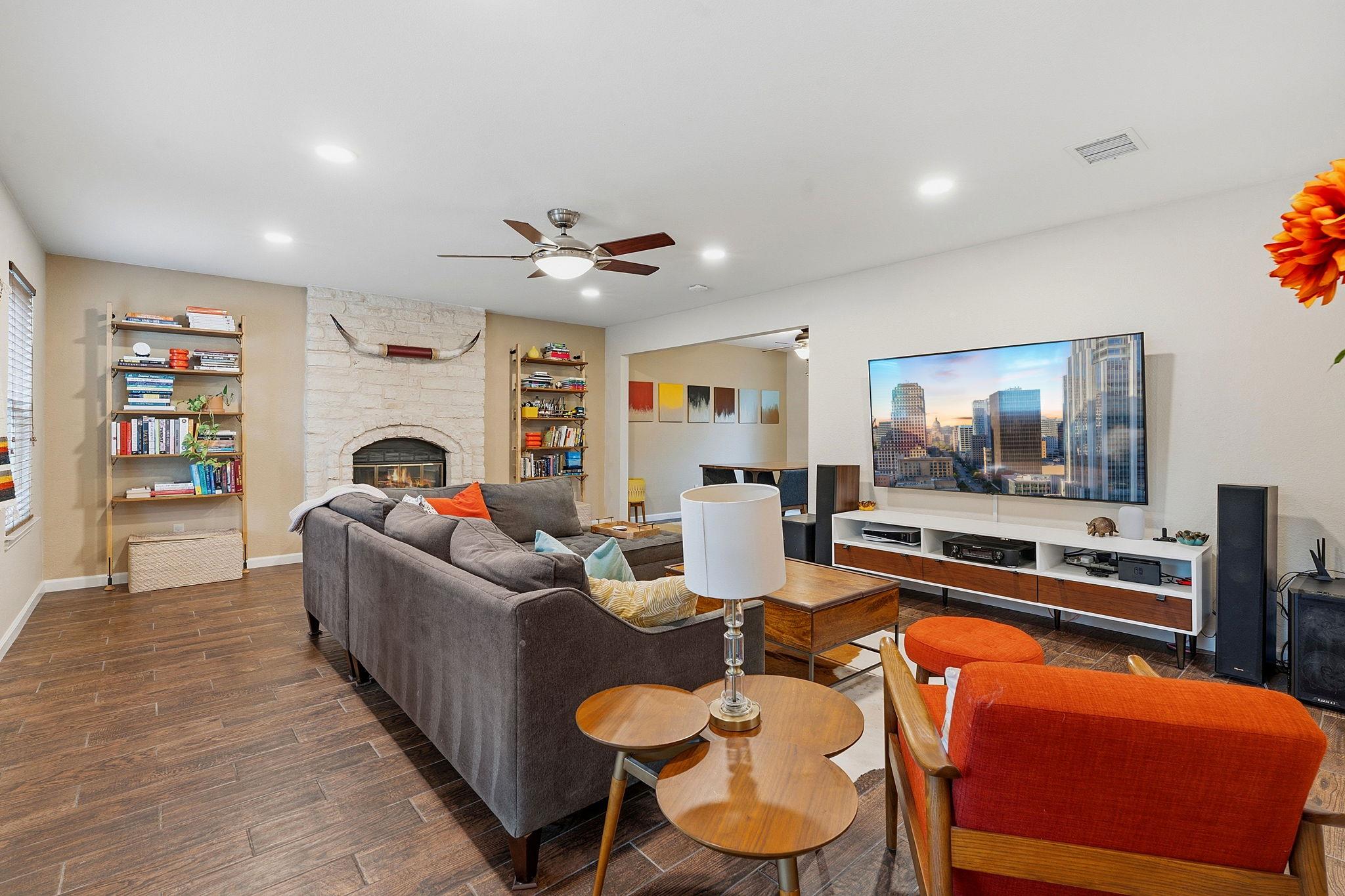 12029 Lincolnshire Dr, Austin, TX 78758