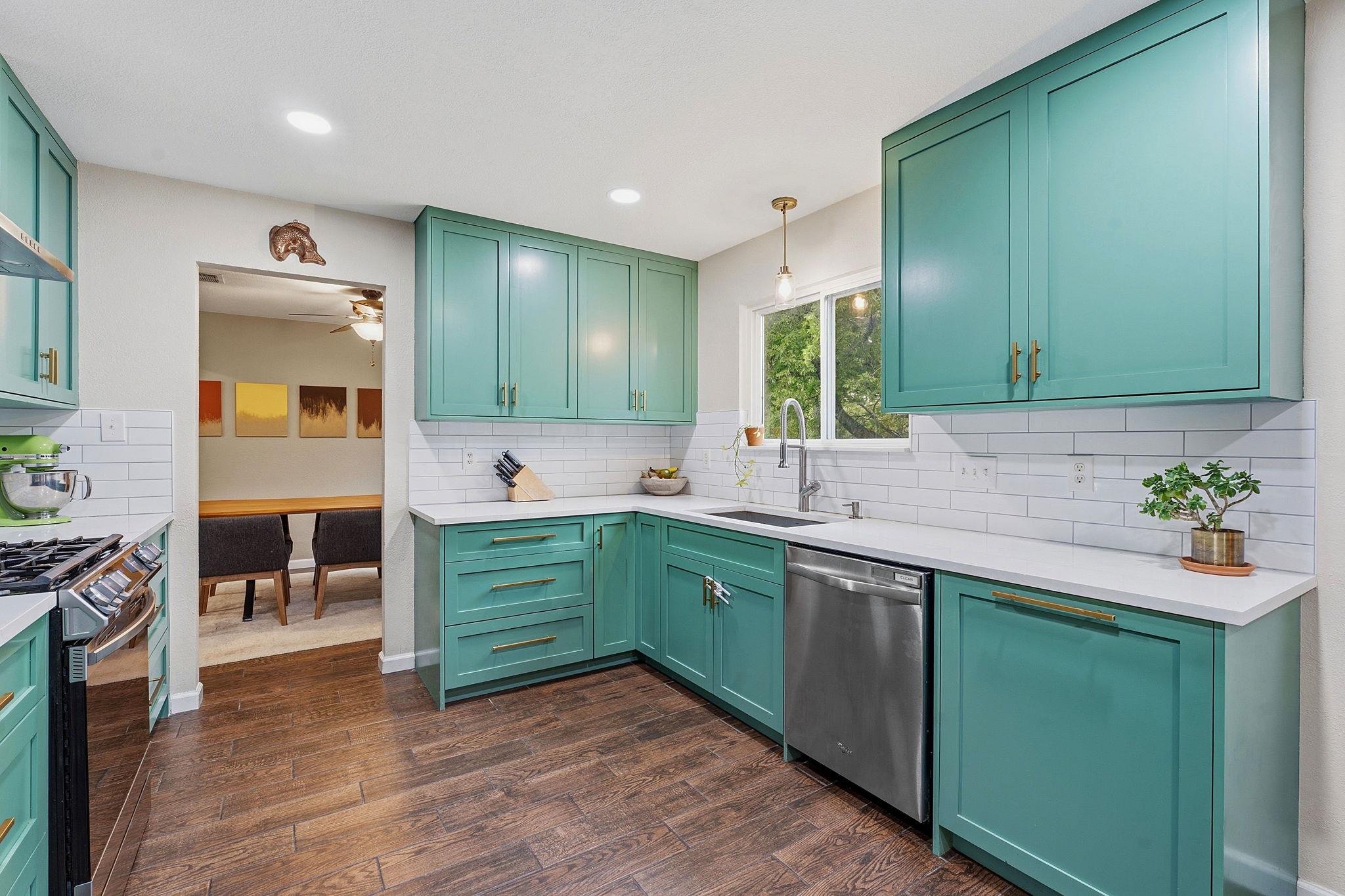 12029 Lincolnshire Dr, Austin, TX 78758