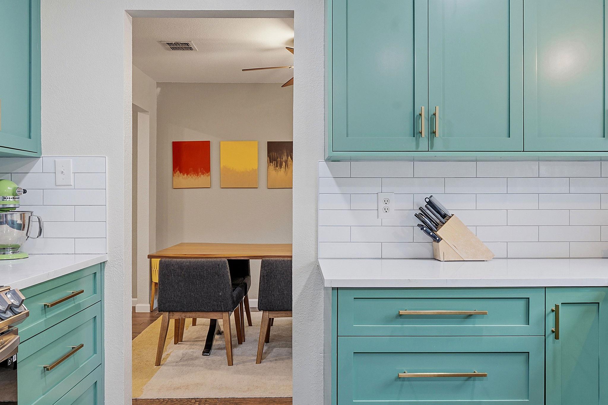 12029 Lincolnshire Dr, Austin, TX 78758