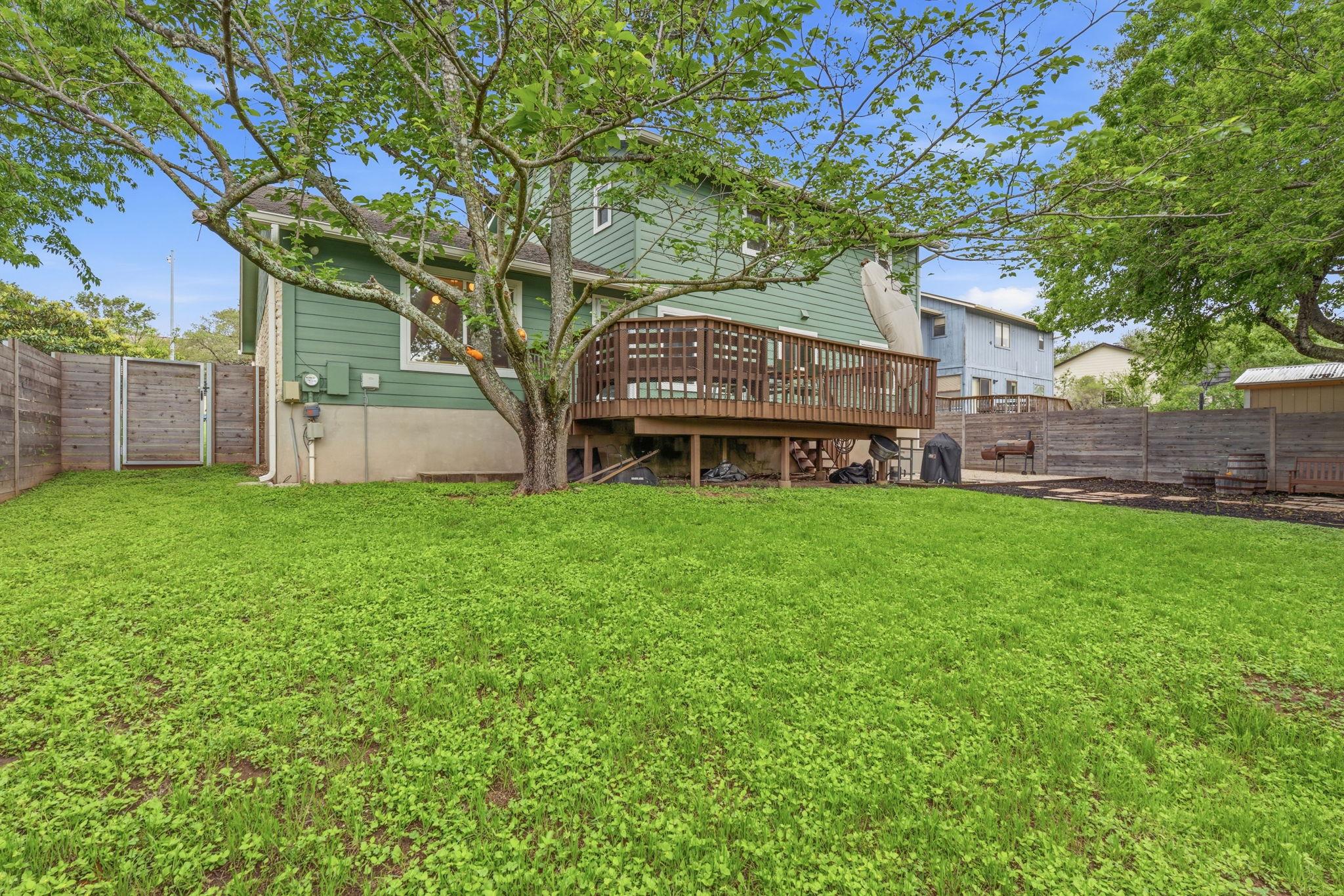 12029 Lincolnshire Dr, Austin, TX 78758