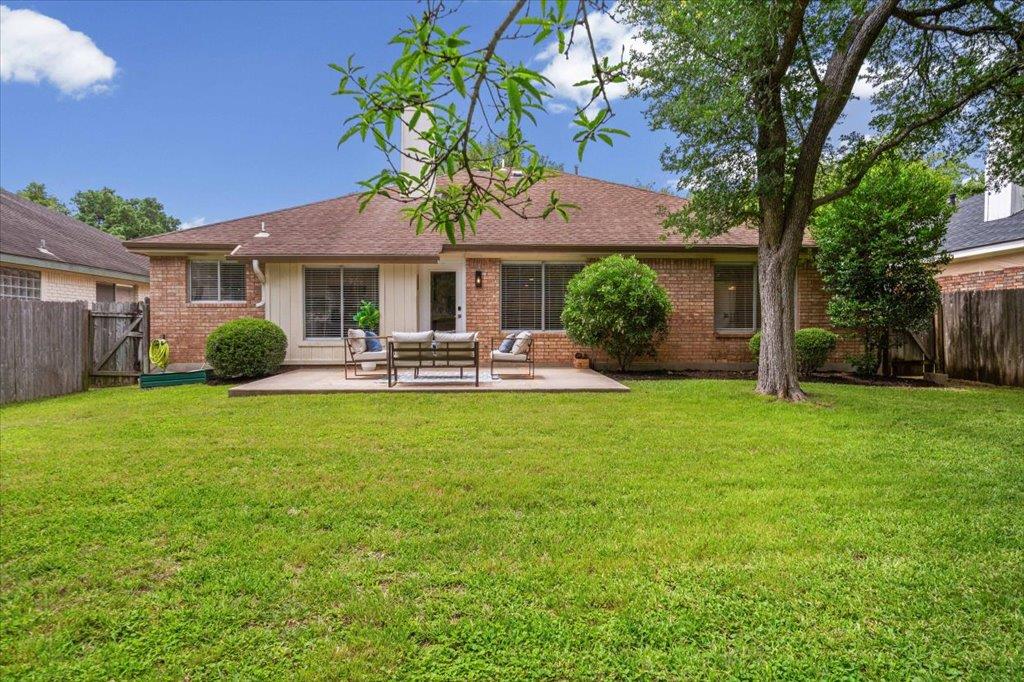 6437 Old Harbor Ln, Austin, TX 78739