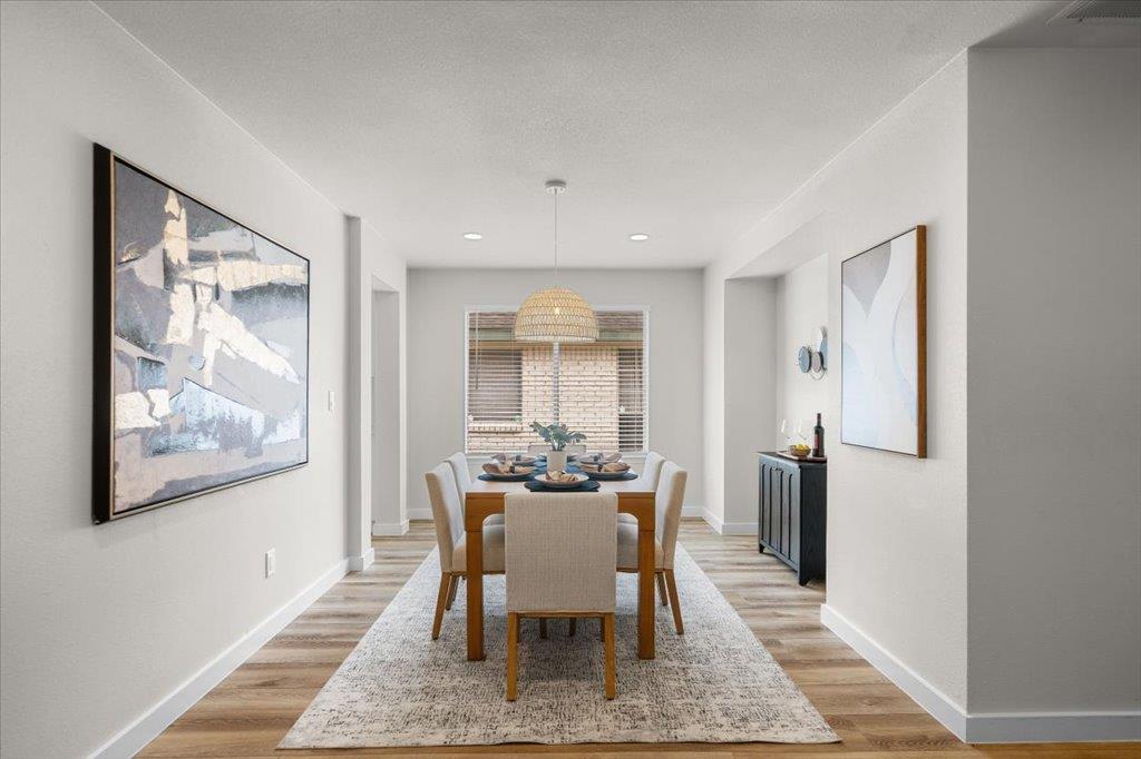 6437 Old Harbor Ln, Austin, TX 78739