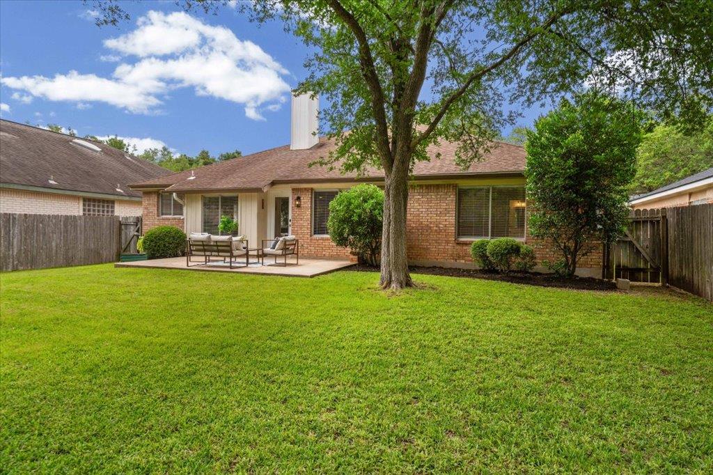 6437 Old Harbor Ln, Austin, TX 78739
