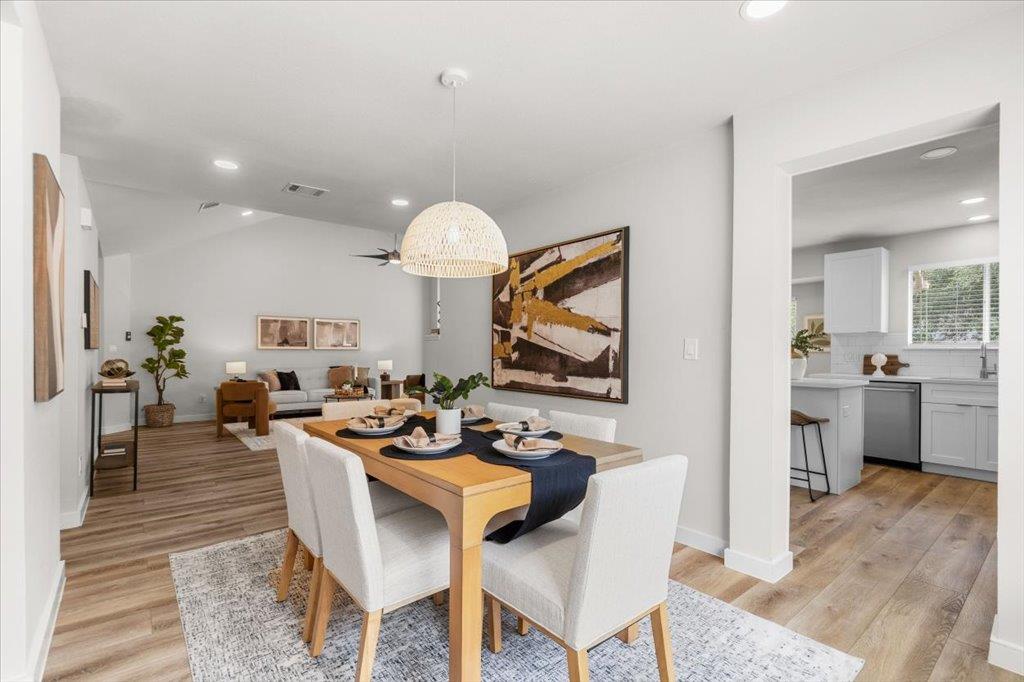 6437 Old Harbor Ln, Austin, TX 78739