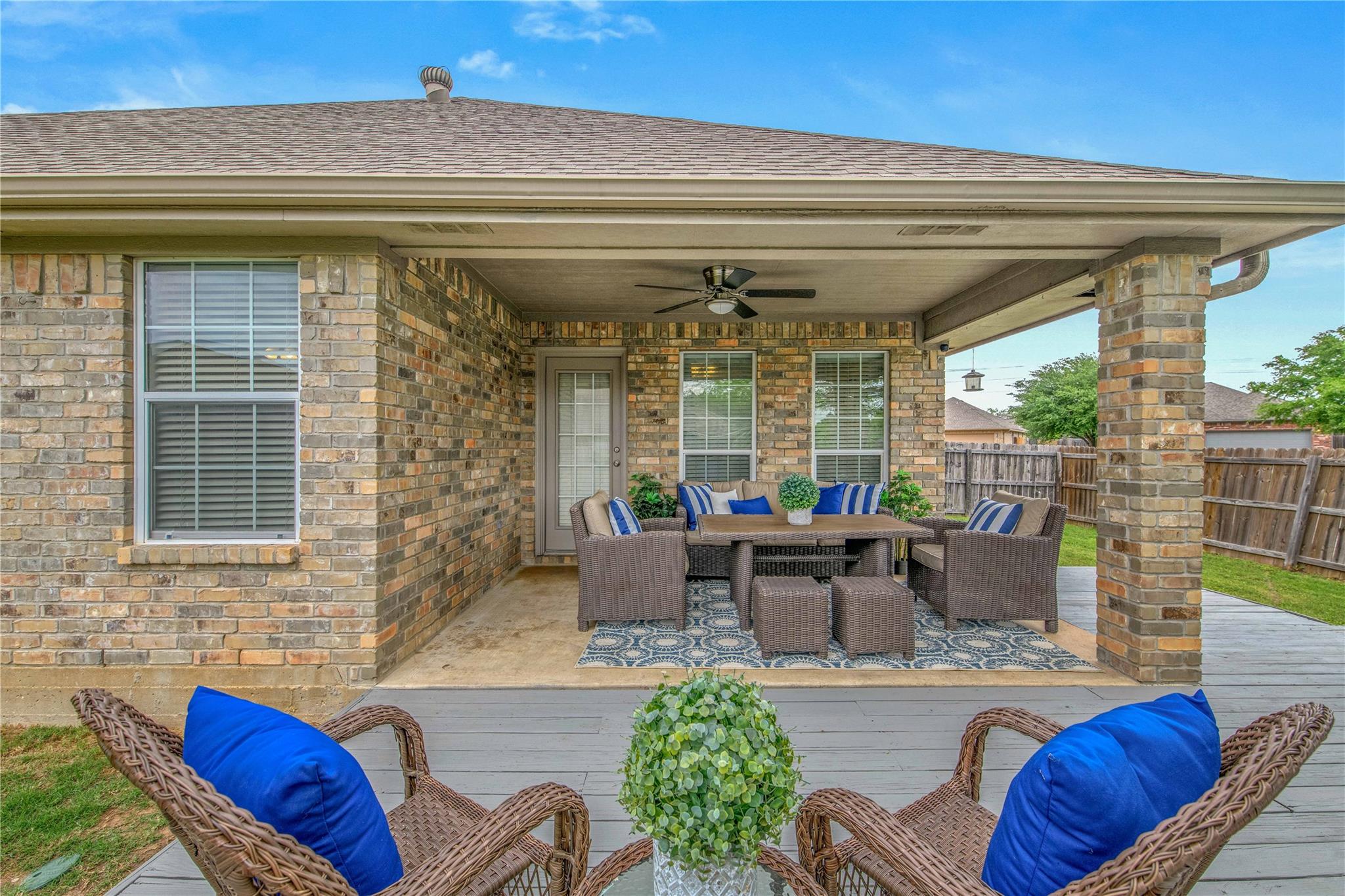 1014 Bougainvillea St, College Station, TX 77845