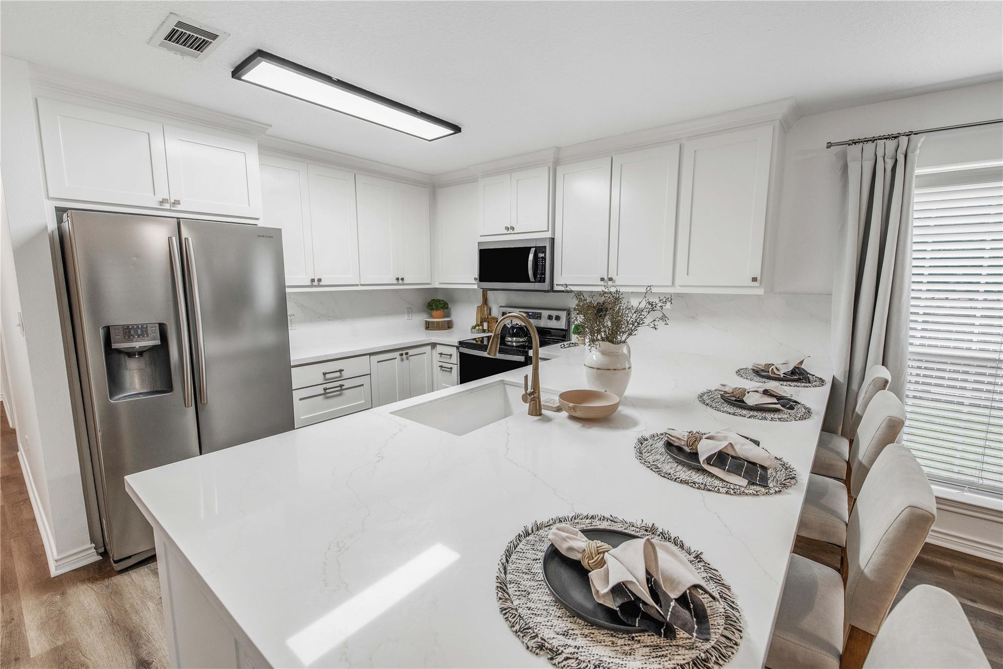 1014 Bougainvillea St, College Station, TX 77845