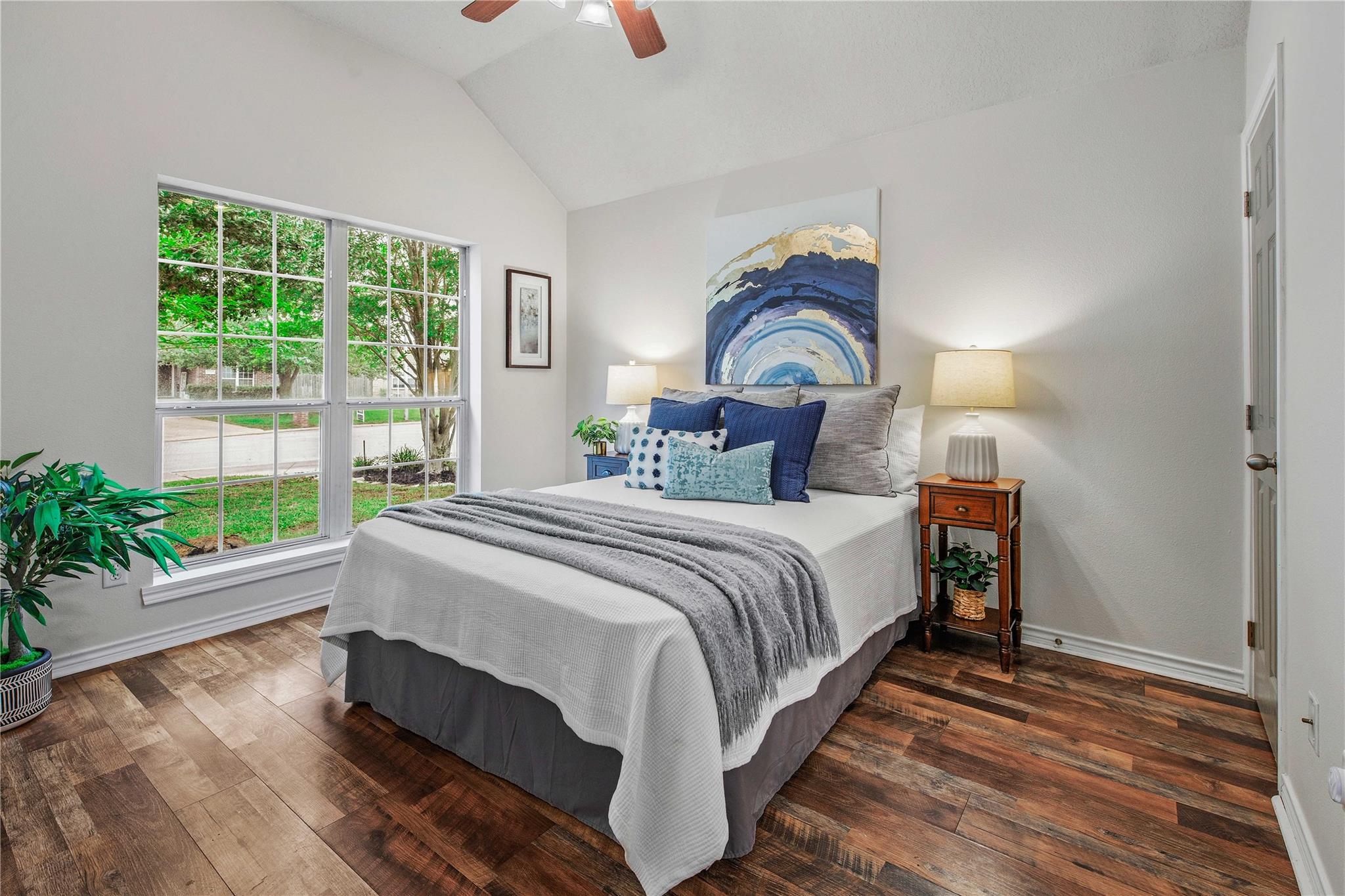 1014 Bougainvillea St, College Station, TX 77845