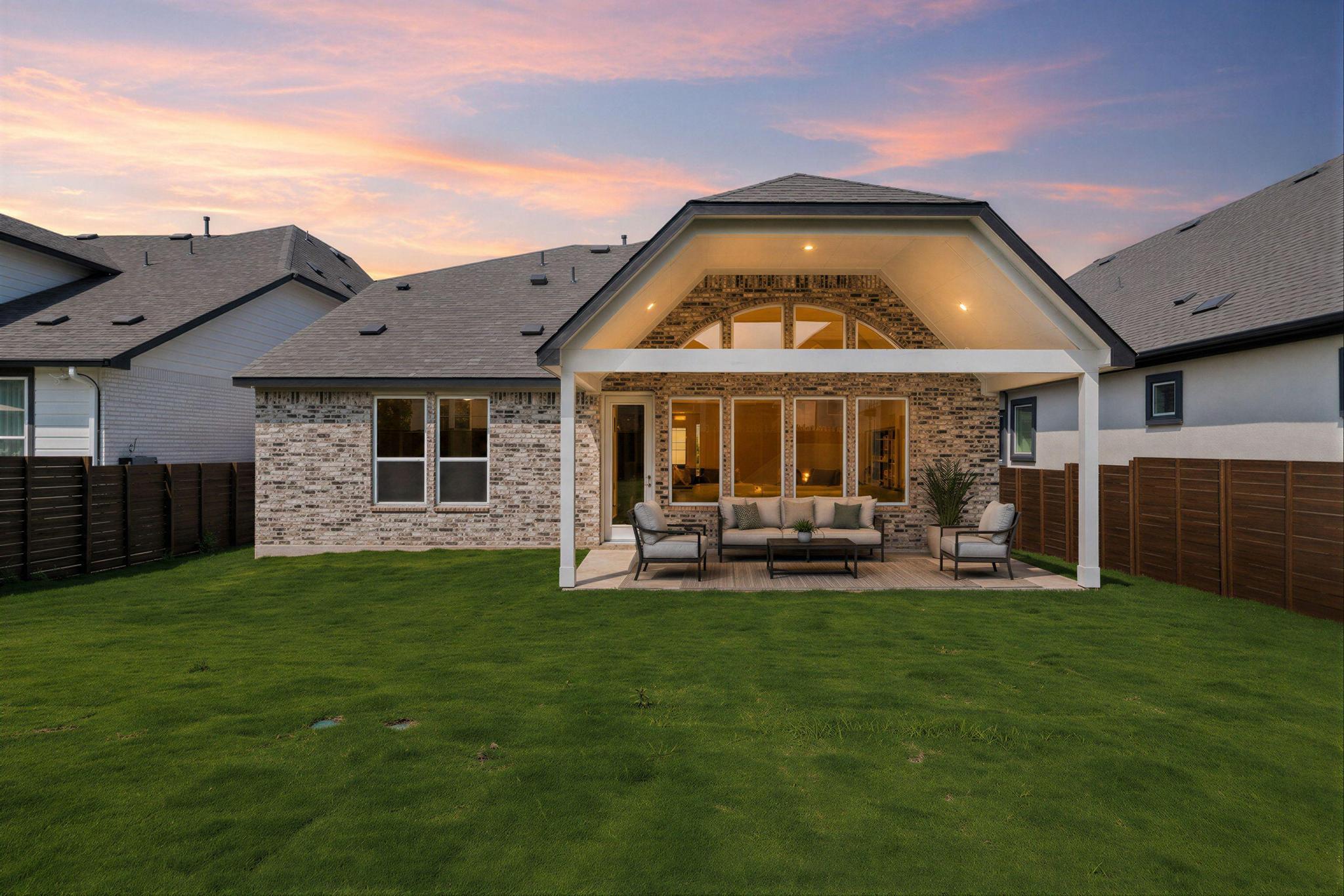 8208 Bouvreuil Dr, Austin, TX 78738