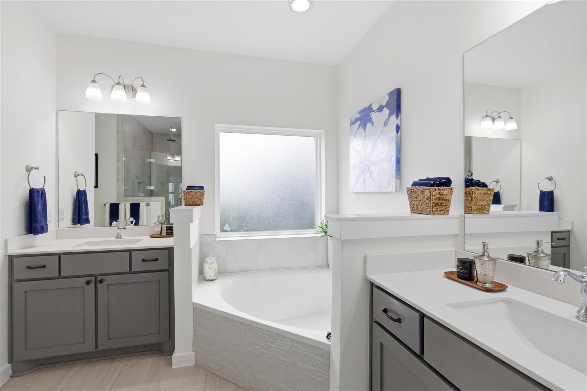 Liberty Hill, TX 78642