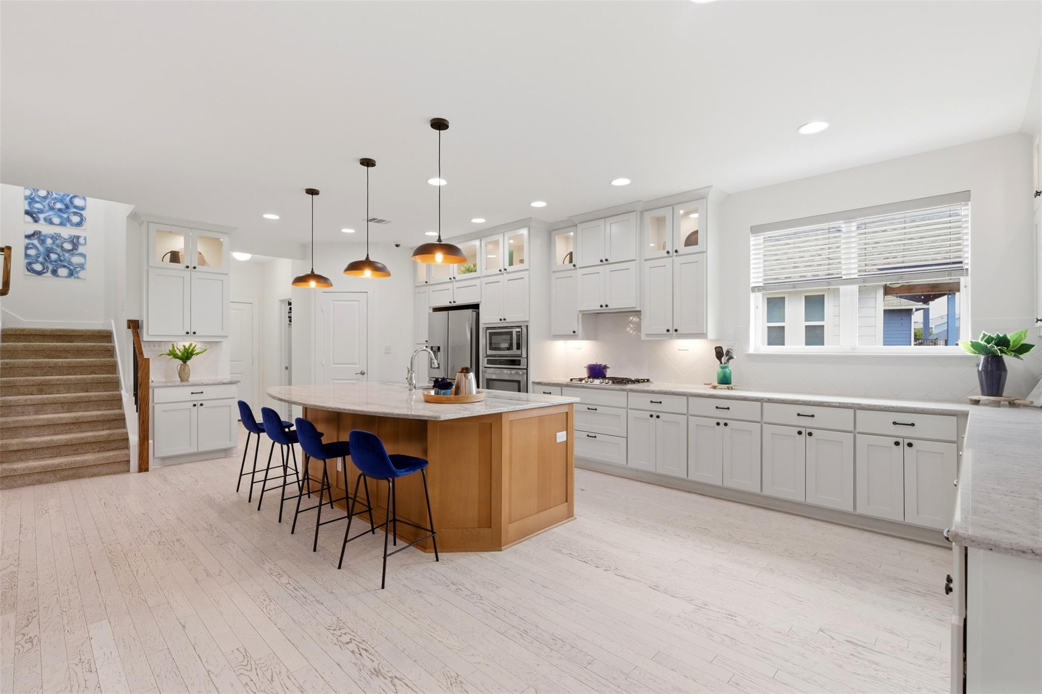 Liberty Hill, TX 78642