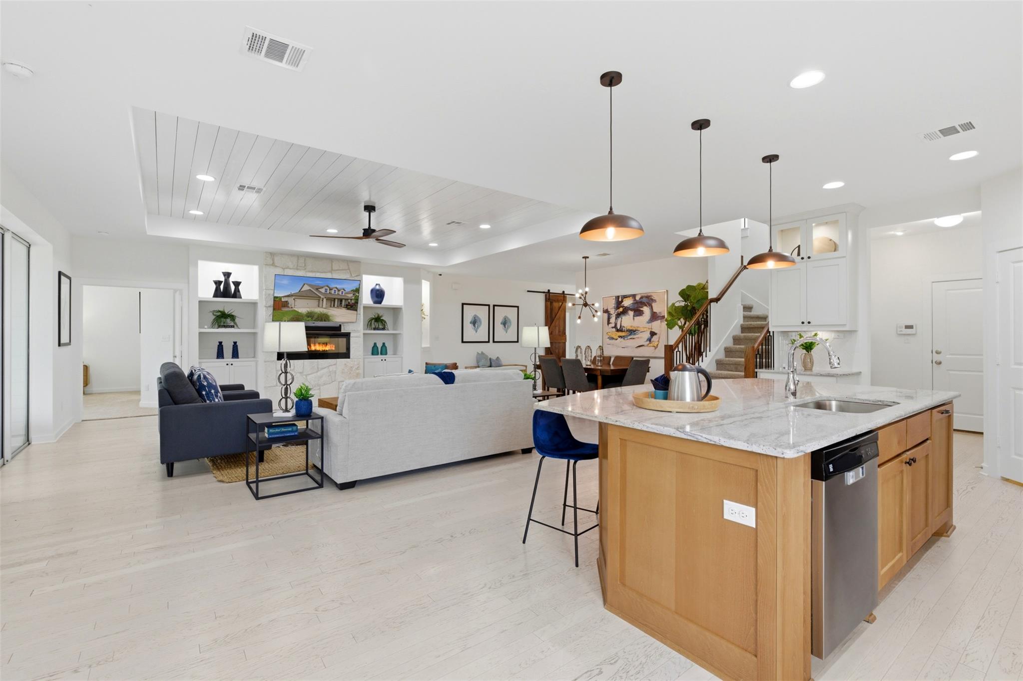 Liberty Hill, TX 78642