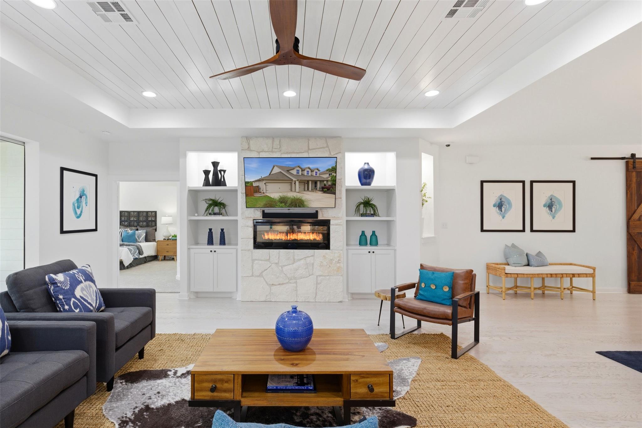 Liberty Hill, TX 78642