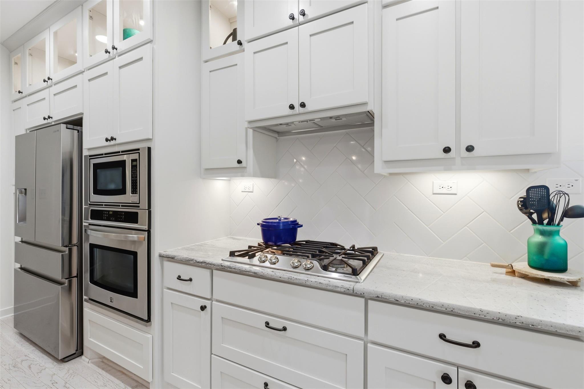 Liberty Hill, TX 78642