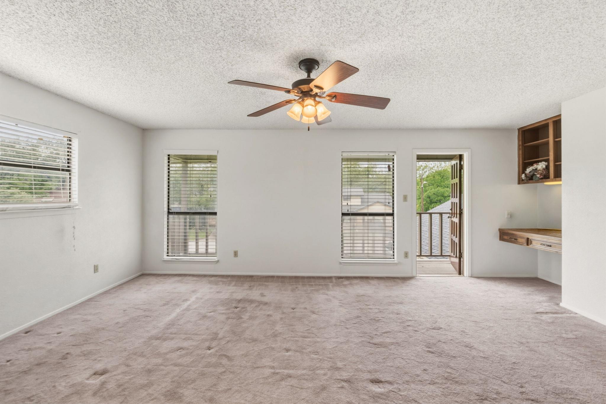 1303 Creekview Dr, Round Rock, TX 78681