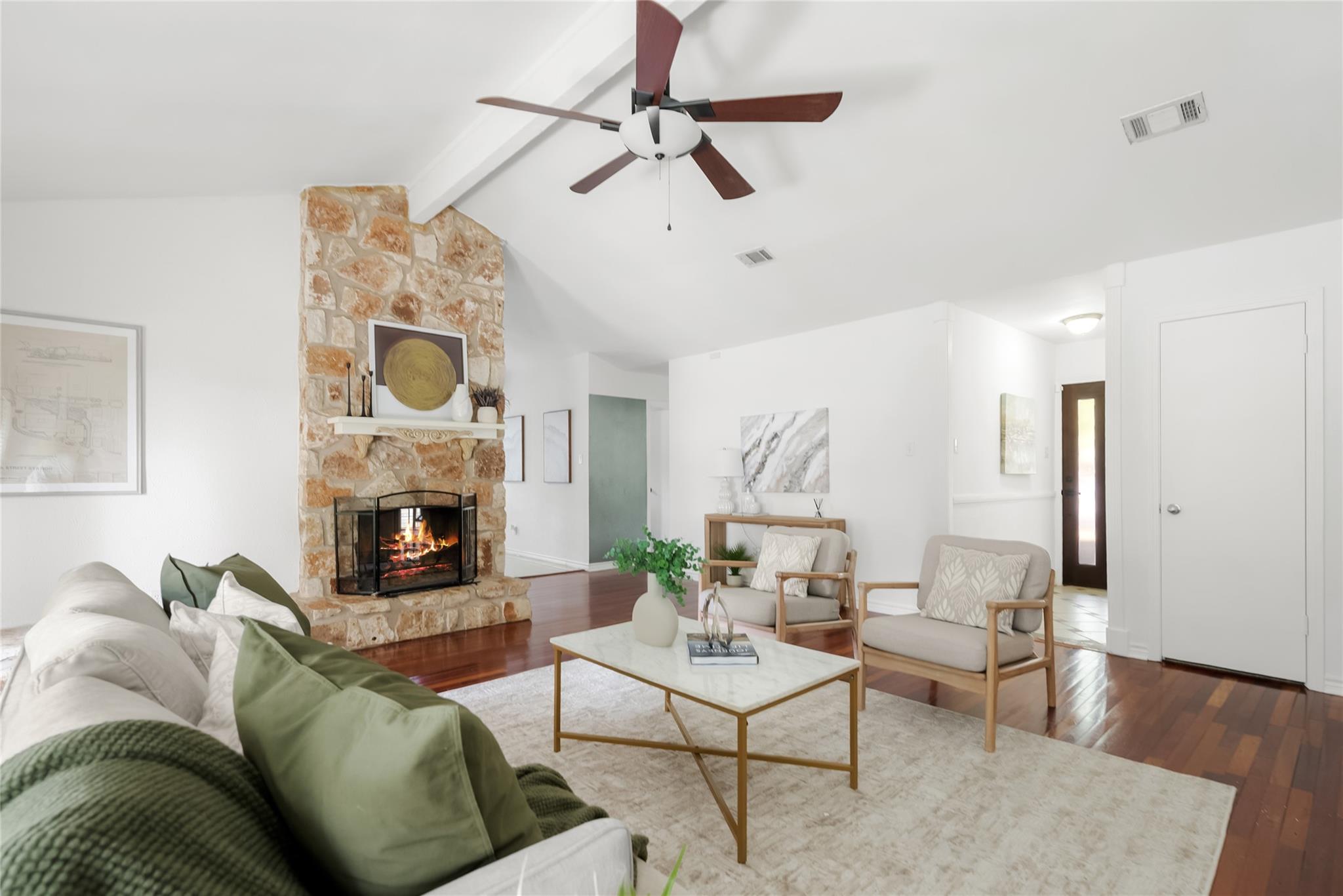 8306 SEMINARY RIDGE Dr, Austin, TX 78745
