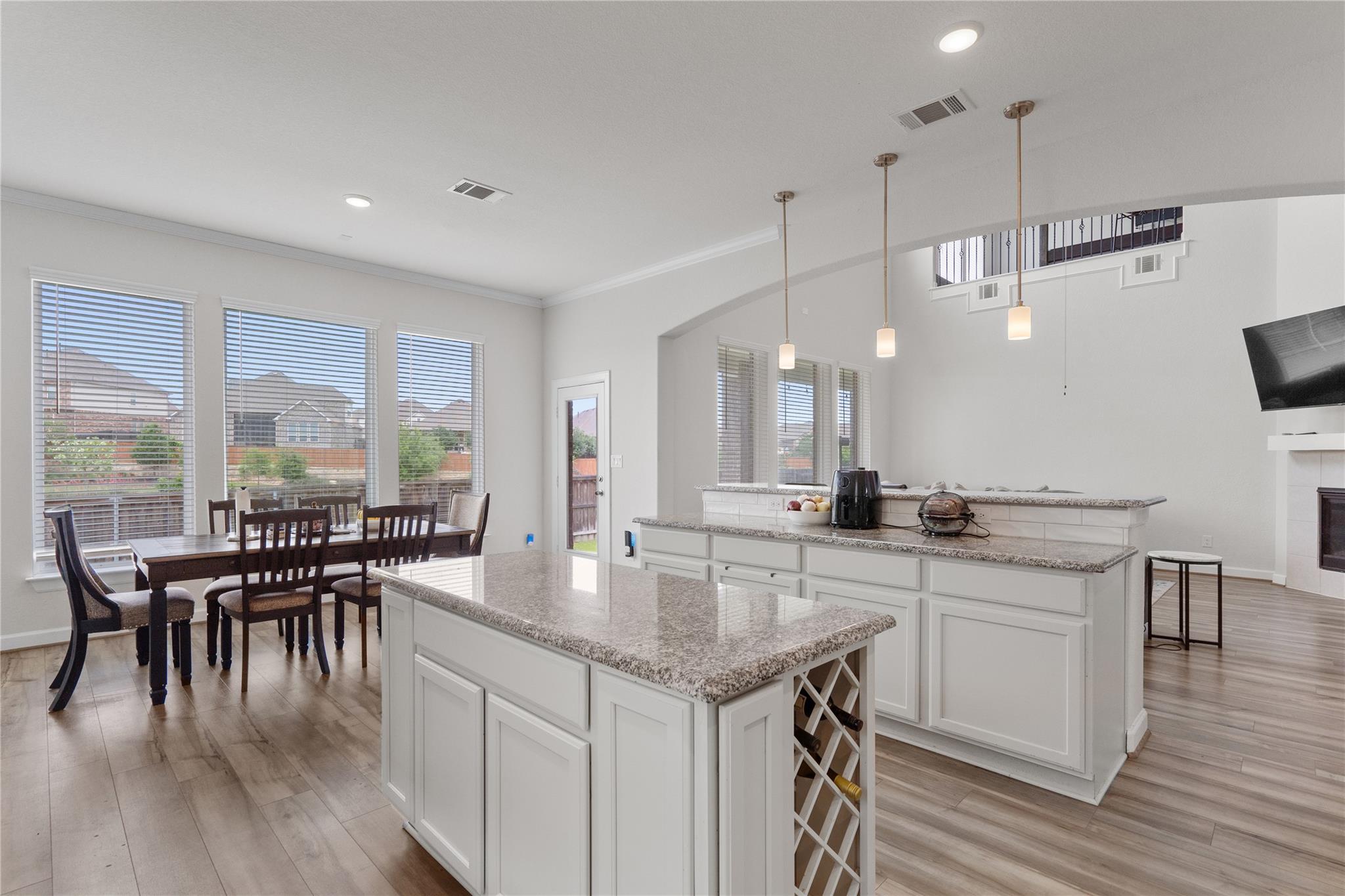 130 Wild Pecan Loop, Buda, TX 78610