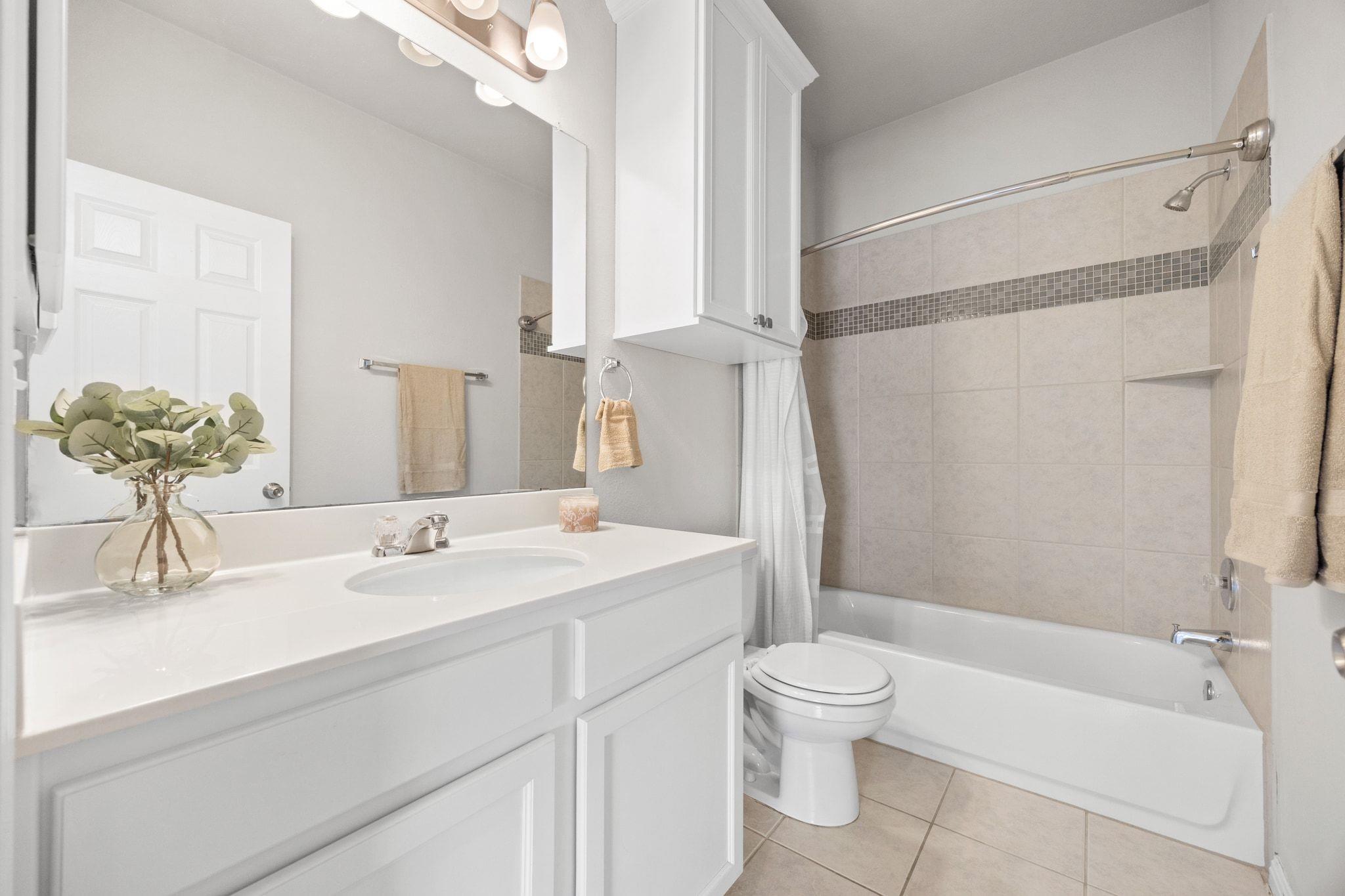 1612 Catalan Rd # 201, Austin, TX 78748