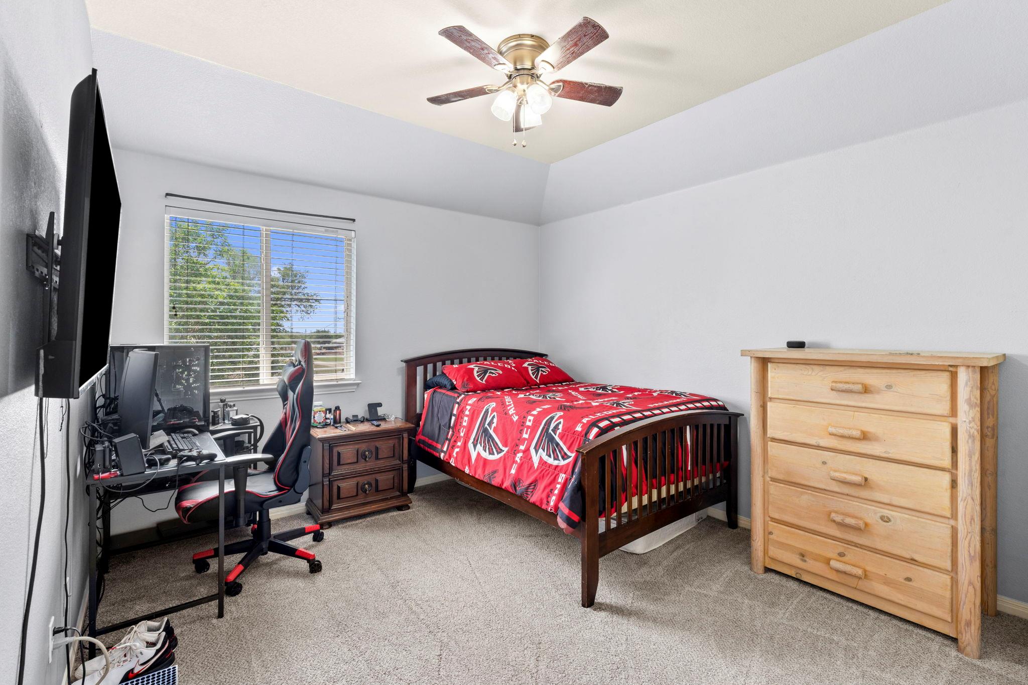 227 Sandstone Trl, Buda, TX 78610