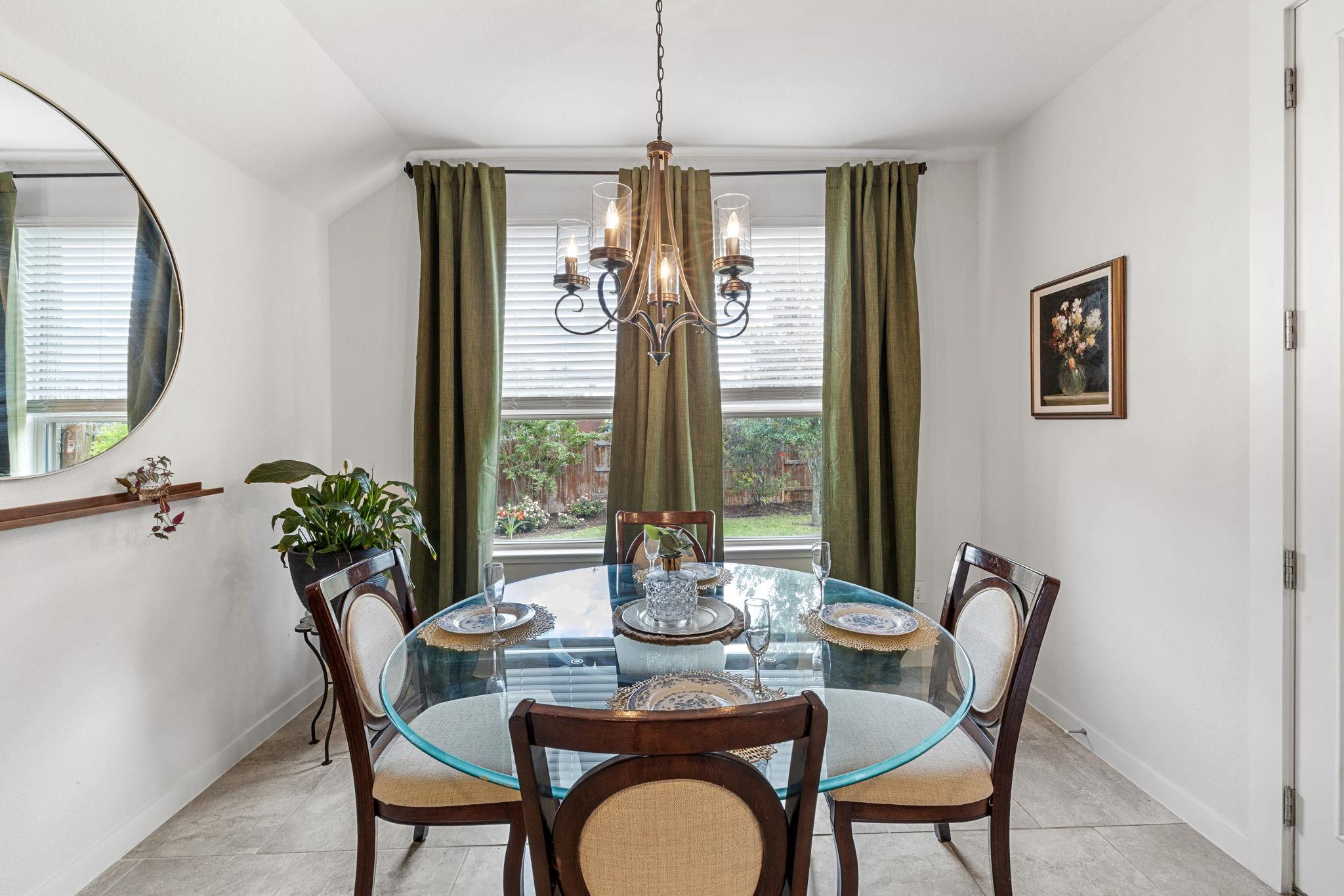 126 KNOTS LNDG, Kyle, TX 78640