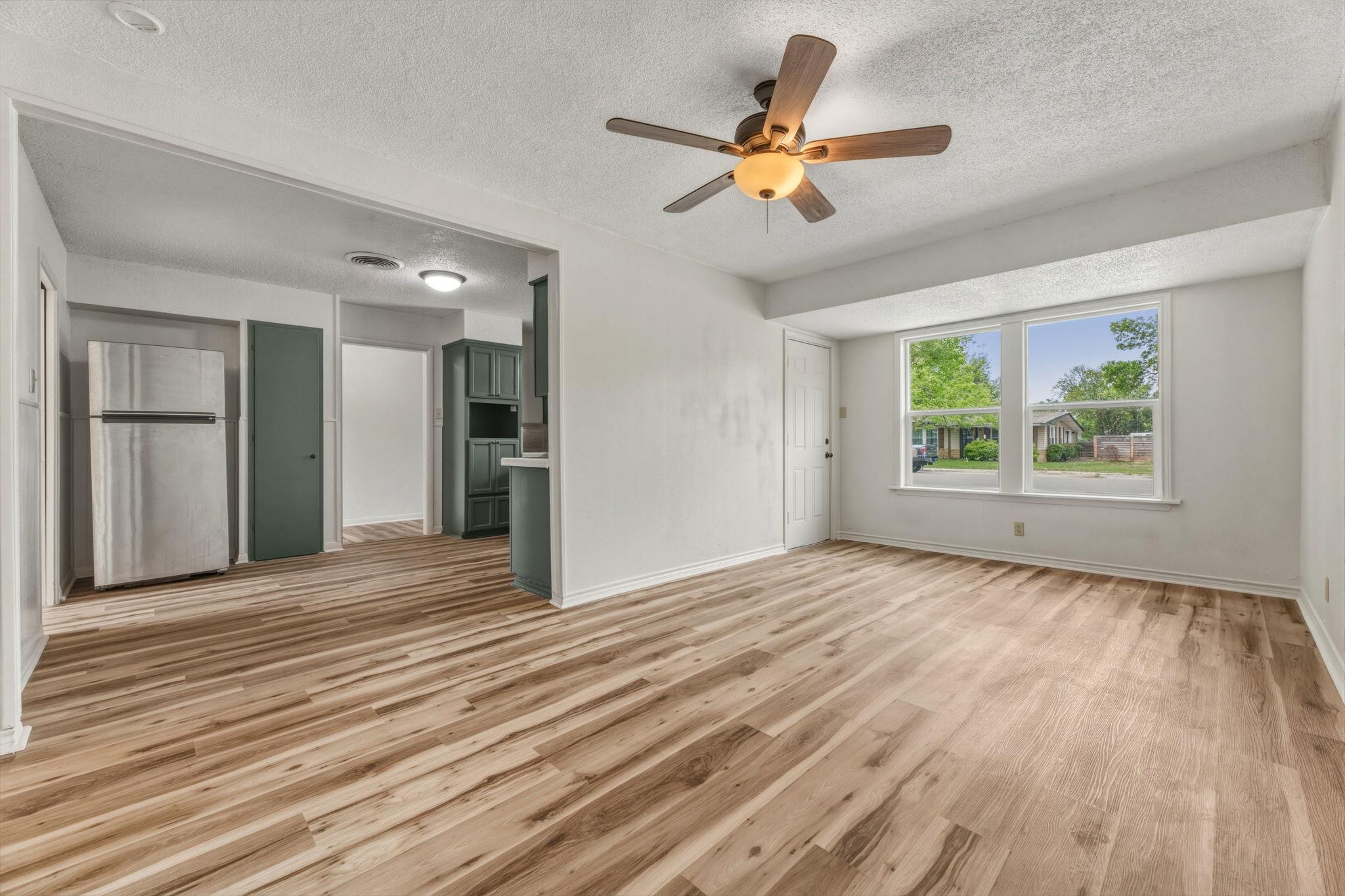 1038 Field St, San Marcos, TX 78666