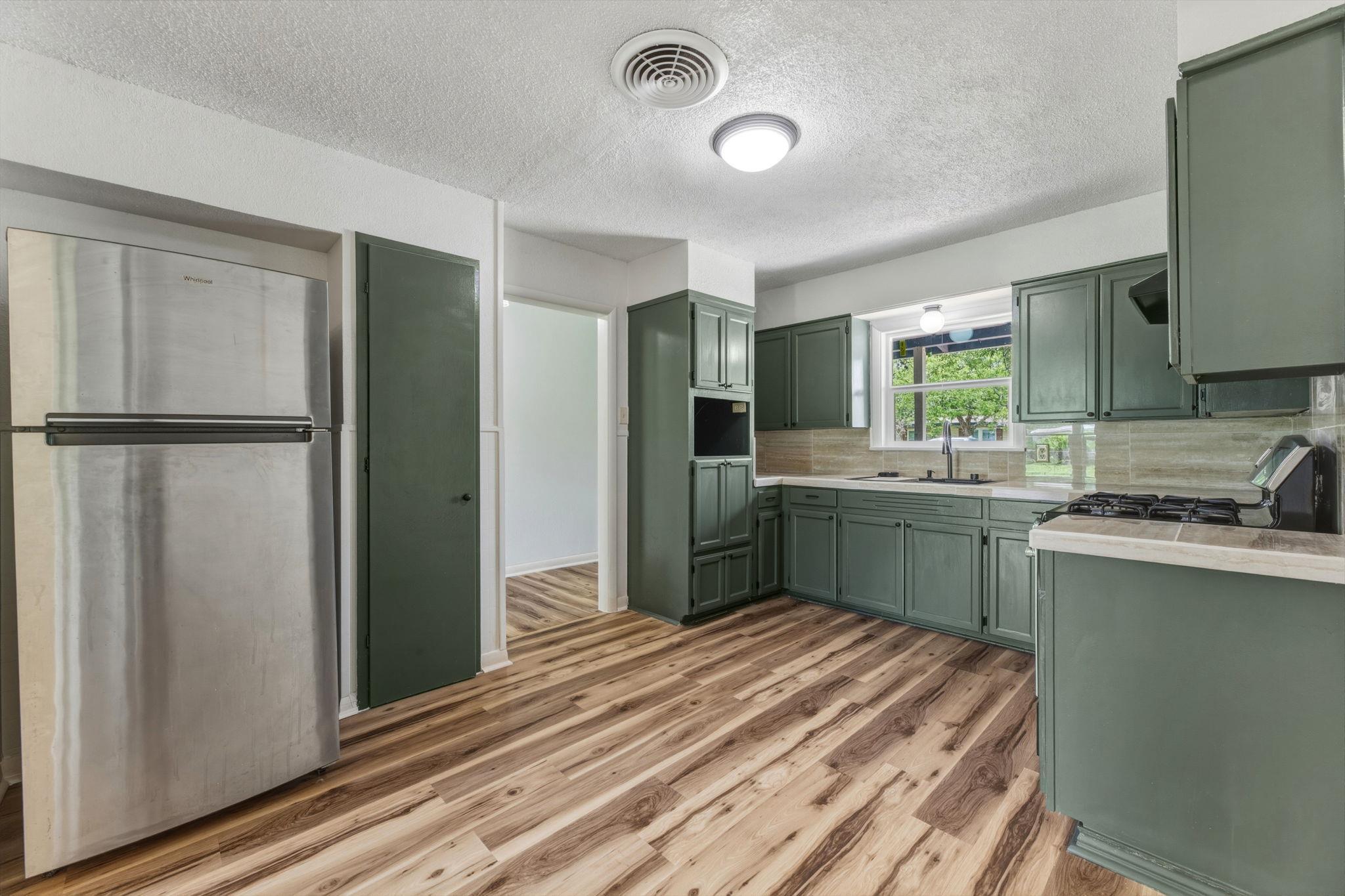 1038 Field St, San Marcos, TX 78666