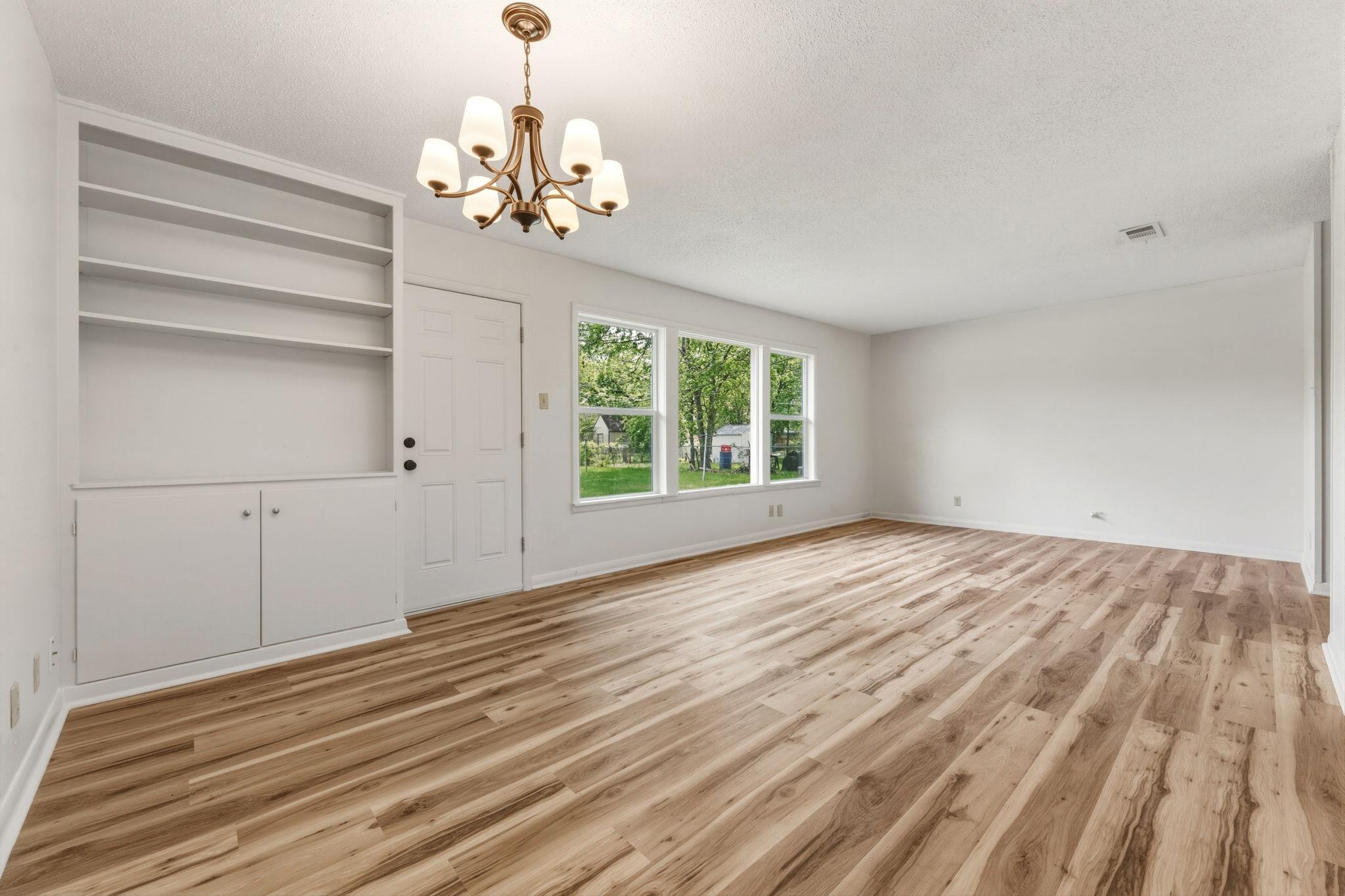 1038 Field St, San Marcos, TX 78666