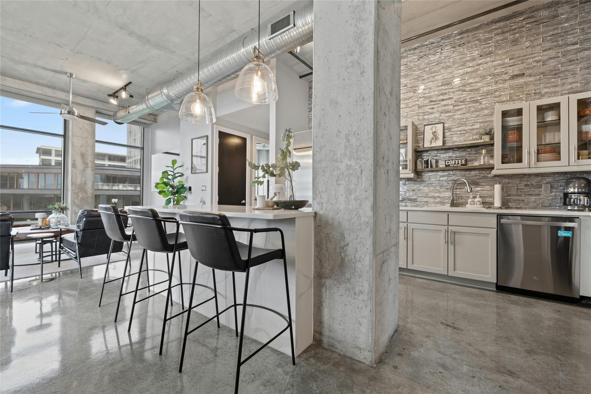 800 W 5th St # 501, Austin, TX 78703