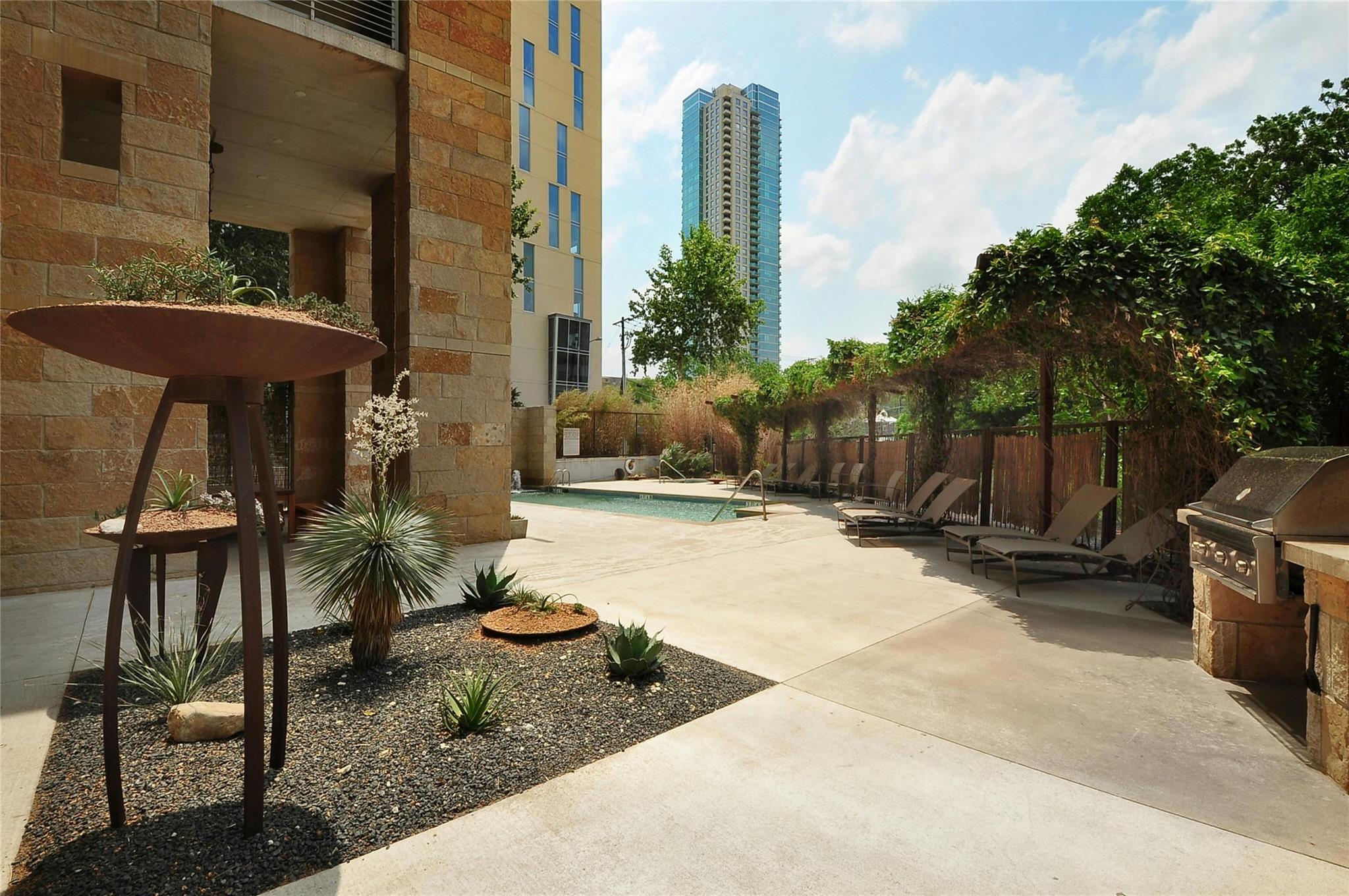 800 W 5th St # 501, Austin, TX 78703