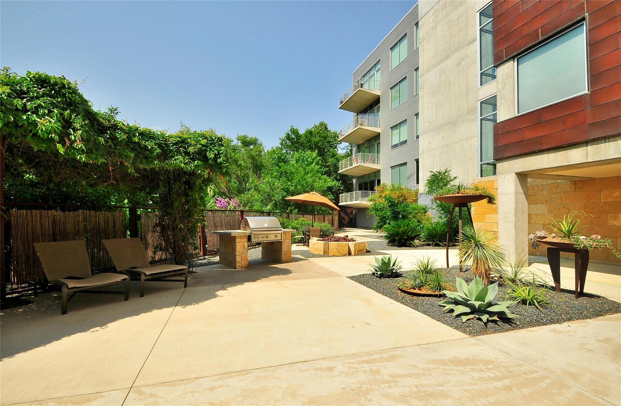 800 W 5th St # 501, Austin, TX 78703