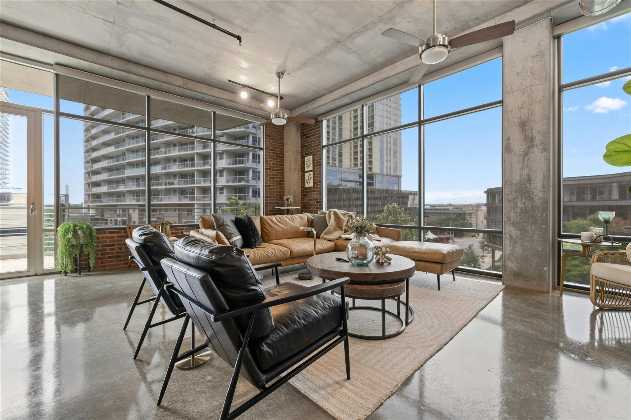 800 W 5th St # 501, Austin, TX 78703