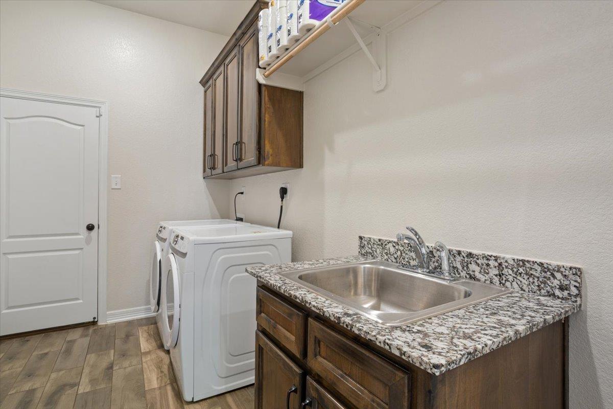 8302 Ginny Ln, Killeen, TX 76542