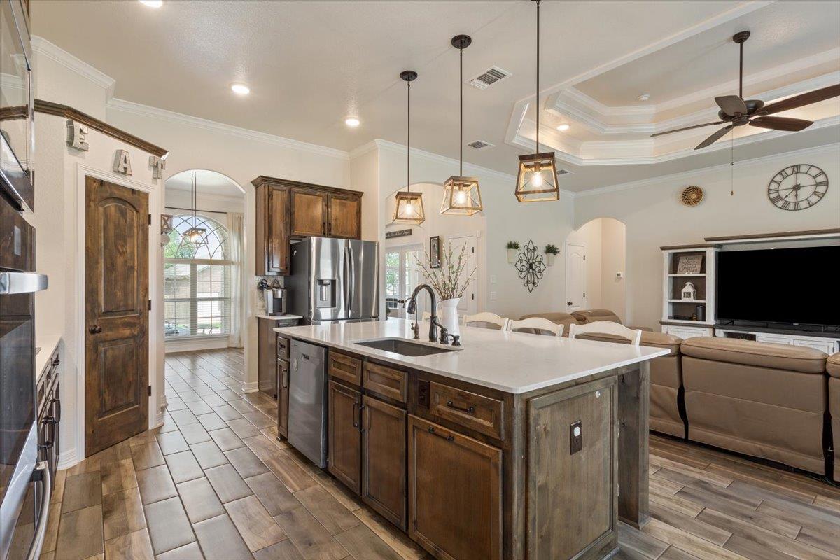 8302 Ginny Ln, Killeen, TX 76542