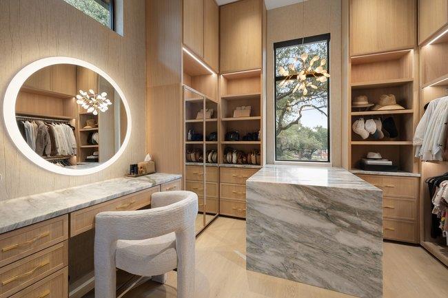 208 Ashworth Dr, Austin, TX 78746