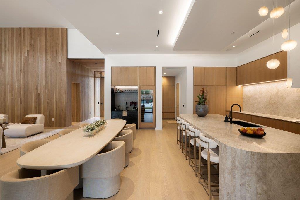 208 Ashworth Dr, Austin, TX 78746