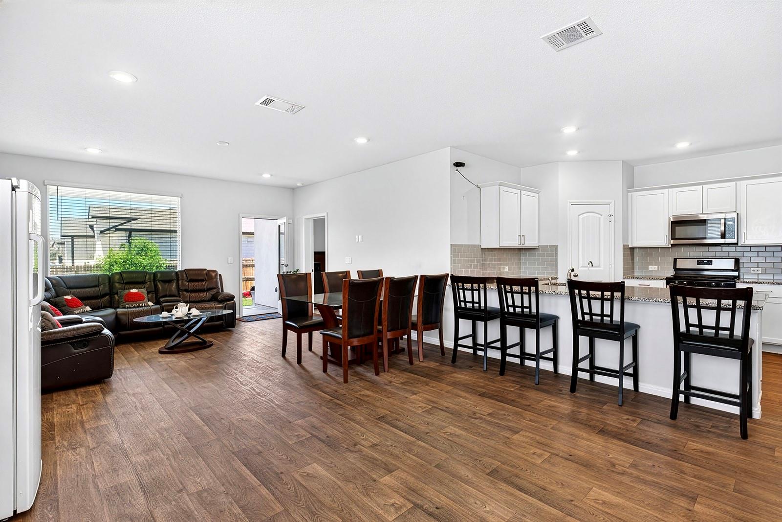 201 ABBY Rd, Georgetown, TX 78626