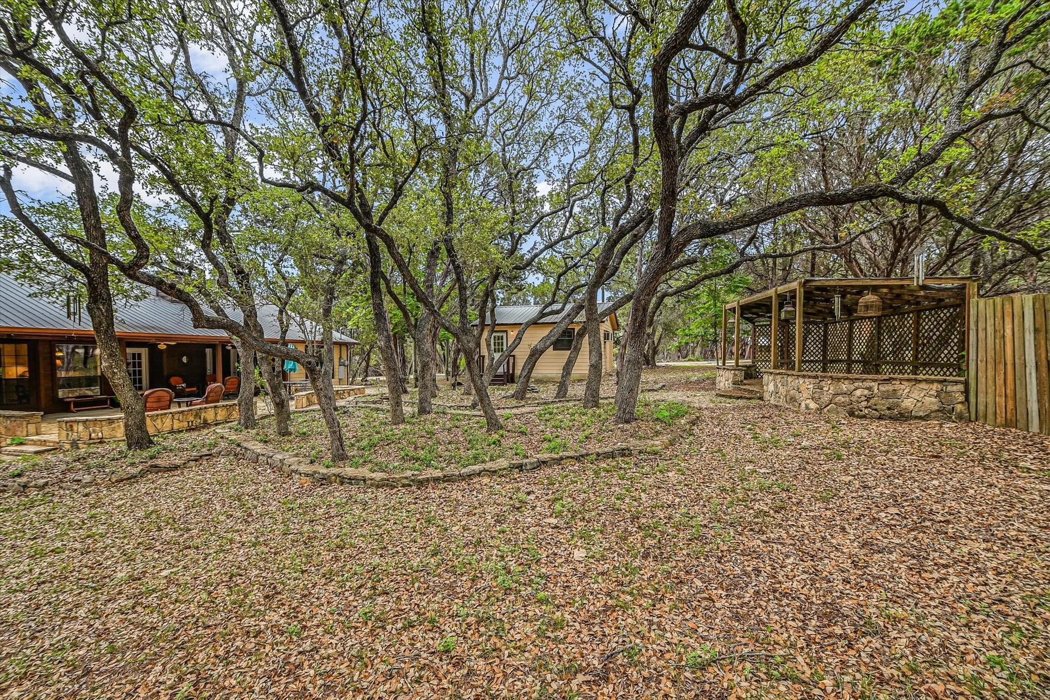106 Freedom Dr, Wimberley, TX 78676