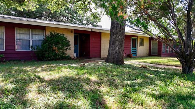 110 W Lakecrest Dr, Bluffton, TX 78607